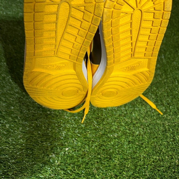 Mens Jordan 1 “pollen” - Picture 4 of 8